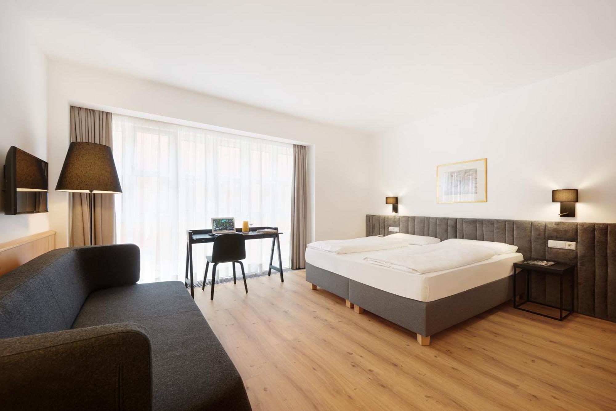 Hotel Goldene Rose بَرونيكو المظهر الخارجي الصورة